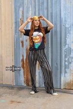 Load image into Gallery viewer, DS Punchy Pumpkin Tee
