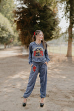 Load image into Gallery viewer, Horses in Heaven Pullover
