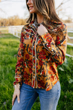 Load image into Gallery viewer, Horses &amp; Horseshoes Button Up
