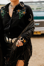 Load image into Gallery viewer, Rodeo Star Button Up
