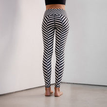Load image into Gallery viewer, Balanced Traveler Hot Pant *Waitlist
