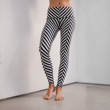 Load image into Gallery viewer, Balanced Traveler Hot Pant *Waitlist
