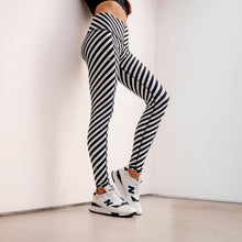 Load image into Gallery viewer, Balanced Traveler Hot Pant *Waitlist
