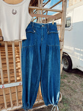 Load image into Gallery viewer, The Vaughn Denim Pants
