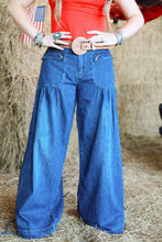 Load image into Gallery viewer, The Vaughn Denim Pants
