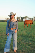 Load image into Gallery viewer, The Danni Off Shoulder Denim Top
