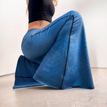 Load image into Gallery viewer, Denim Twill Crop Bell Bottom
