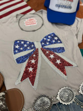 Load image into Gallery viewer, Americana Patriotic Bow Sequin Patch Tee
