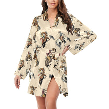 Load image into Gallery viewer, Vintage Cowgirl Women&#39;s Long Sleeve Belted Satin Feel Dressing Lounge Robe
