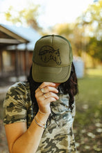 Load image into Gallery viewer, Desert Horse Trucker Hat
