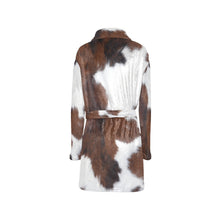 Load image into Gallery viewer, Cowhide Print Women's Western Bath Robe
