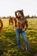 Load image into Gallery viewer, Horses &amp; Horseshoes Button Up

