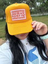 Load image into Gallery viewer, Howdy Darlin&#39; Trucker Hat
