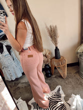 Load image into Gallery viewer, The Wrangler Wanderer 622 Rose Flares
