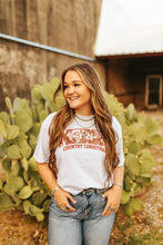 Load image into Gallery viewer, Merry Country Christmas Graphic Tee
