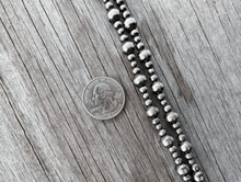 Load image into Gallery viewer, Multi Size Silver Pearl Necklace
