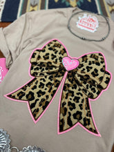 Load image into Gallery viewer, Pink Heart Leopard Sequin Bow Patch Tee
