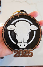 Load image into Gallery viewer, 3D Print Western Barbwire Christmas Ornaments Made in America
