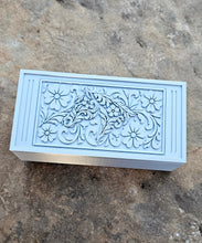 Load image into Gallery viewer, 3d Print Silver Tooled Horse Trinket Gift Box with free horse keychain
