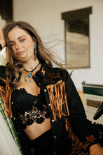 Load image into Gallery viewer, Bolt Cowboy Button Up
