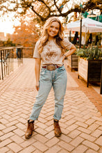 Load image into Gallery viewer, Simple Buckin Bronco Western Graphic Tee
