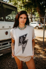 Load image into Gallery viewer, Thunder Bolt Scene Graphic Tee
