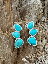 Load image into Gallery viewer, Trio Turquoise Stone Ear Climber
