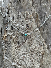 Load image into Gallery viewer, Turquoise Clover Pendant Chain Necklace
