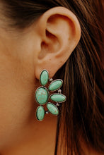 Load image into Gallery viewer, Turquoise Cluster Stud Earrings
