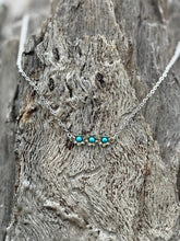 Load image into Gallery viewer, Turquoise Flowers Trio Chain Necklace
