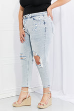 Load image into Gallery viewer, Vervet by Flying Monkey Stand Out Full Size Distressed Cropped Jeans
