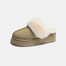 Load image into Gallery viewer, Center-Seam Furry Chunky Platform Slippers
