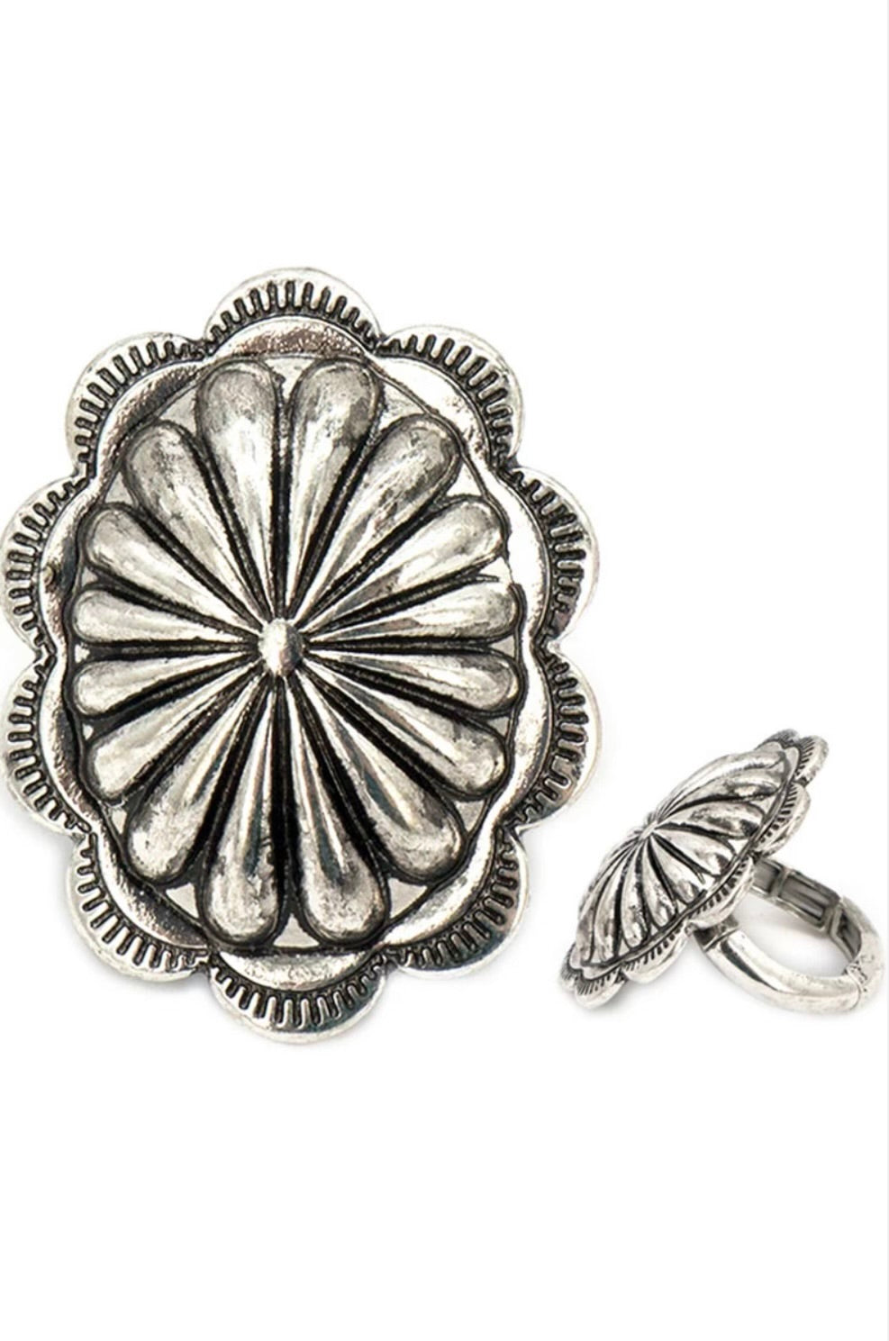 Small Silvertone Concho Ring