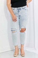 Load image into Gallery viewer, Vervet by Flying Monkey Stand Out Full Size Distressed Cropped Jeans
