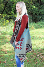 Load image into Gallery viewer, Ruvara Cliffs Taupe Vest
